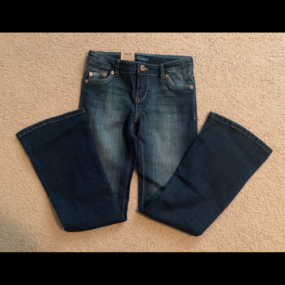 NWT Levi’s Skinny Flare Jeans Size 8